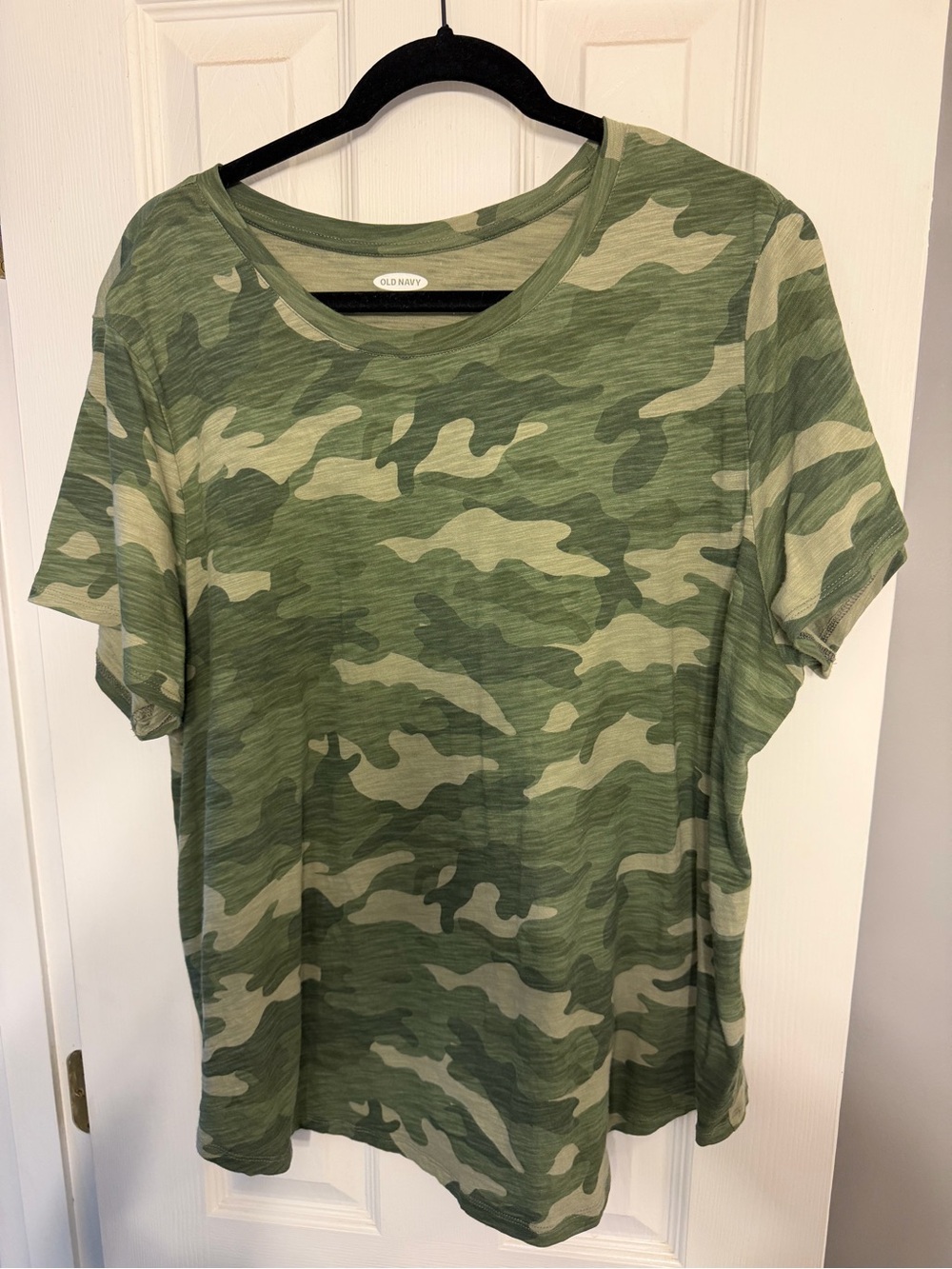 Old Navy Green Camo Everywear XXL Tee